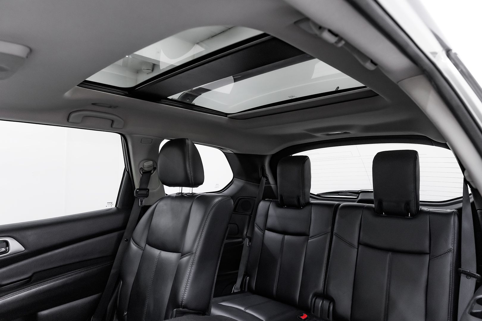 Nissan Pathfinder, IV, 2014 фото 20