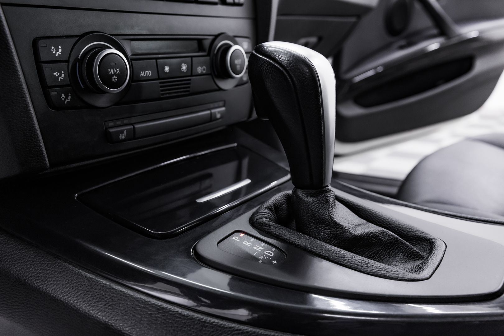 BMW 3 серии, V (E90/E91/E92/E93) Рестайлинг, 2008 фото 13