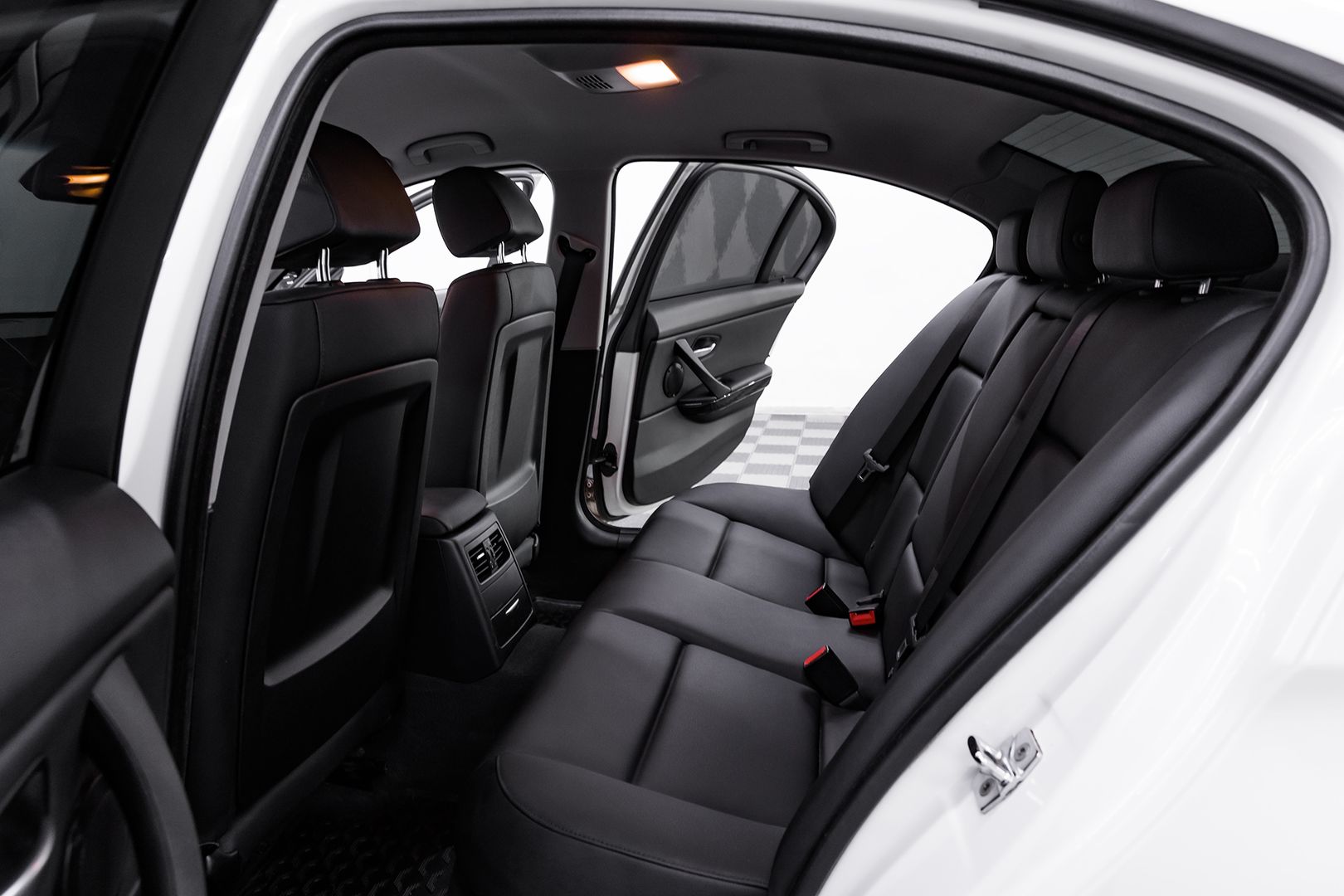 BMW 3 серии, V (E90/E91/E92/E93) Рестайлинг, 2008 фото 15