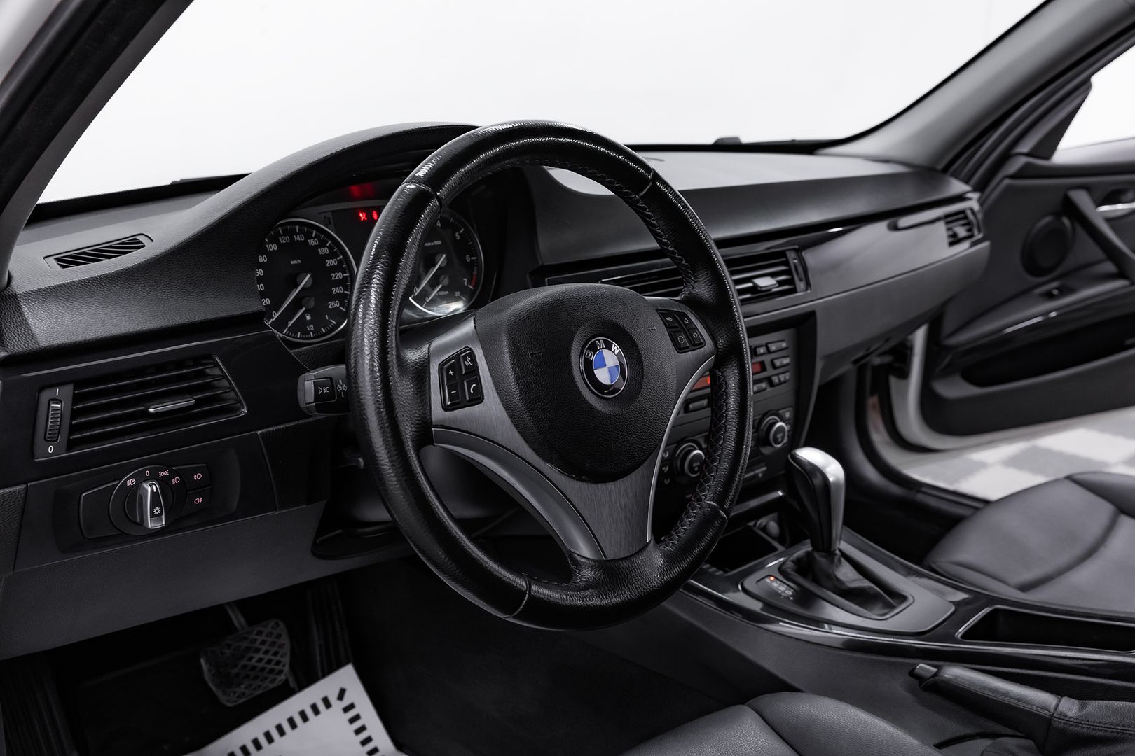 BMW 3 серии, V (E90/E91/E92/E93) Рестайлинг, 2008 фото 11