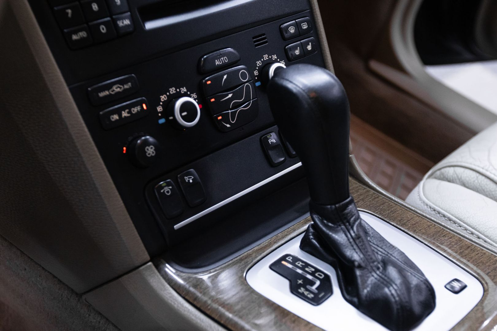 Volvo XC90, I Рестайлинг, 2010 фото 13