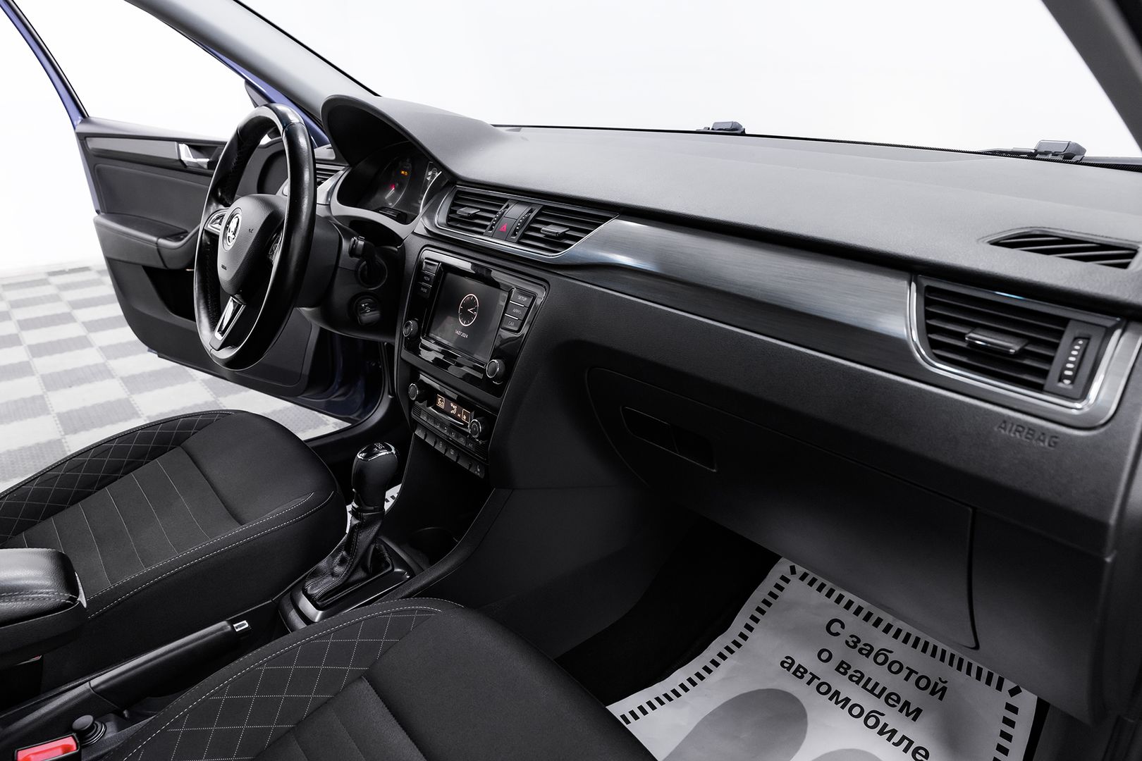 Skoda Rapid, I Рестайлинг, 2017 фото 16