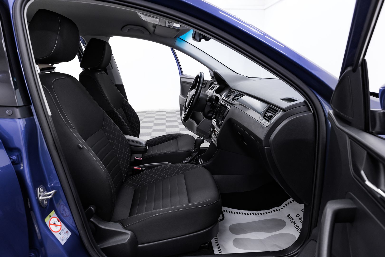 Skoda Rapid, I Рестайлинг, 2017 фото 13