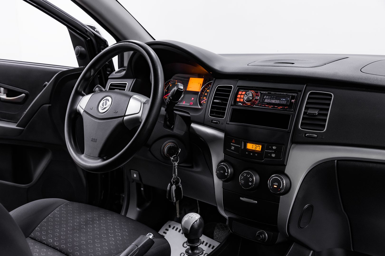 SsangYong Actyon, II, 2011 фото 11