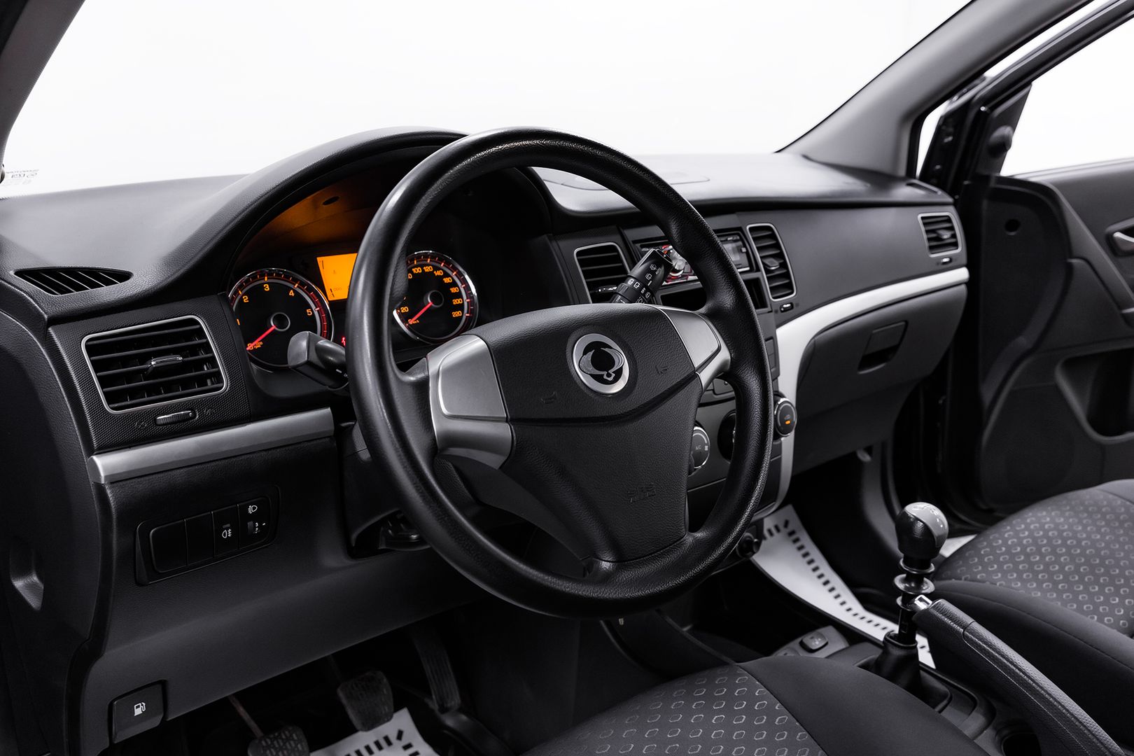 SsangYong Actyon, II, 2011 фото 9