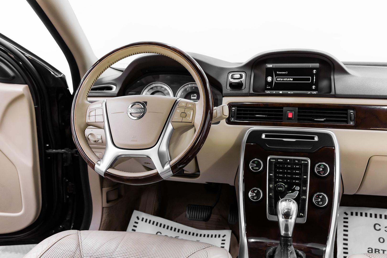 Volvo S80, II Рестайлинг, 2012 фото 11