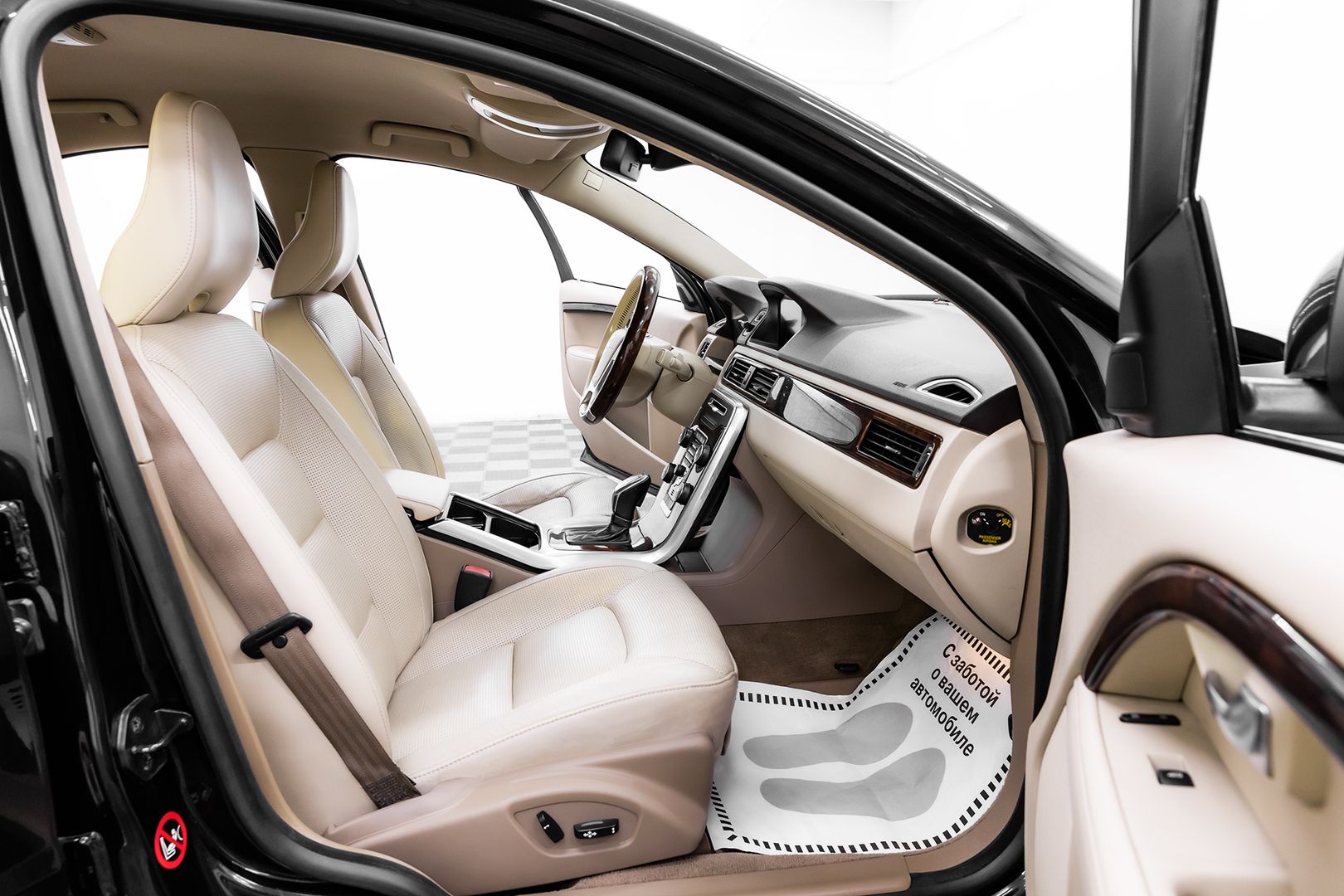 Volvo S80, II Рестайлинг, 2012 фото 14