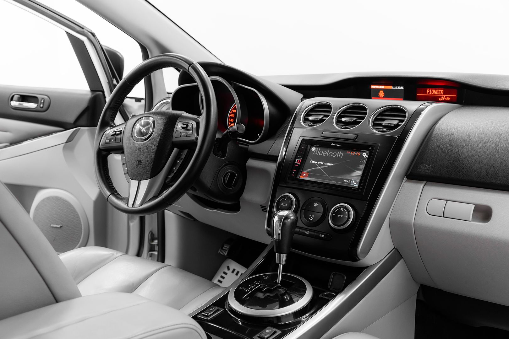 Mazda CX-7, I Рестайлинг, 2010 фото 12
