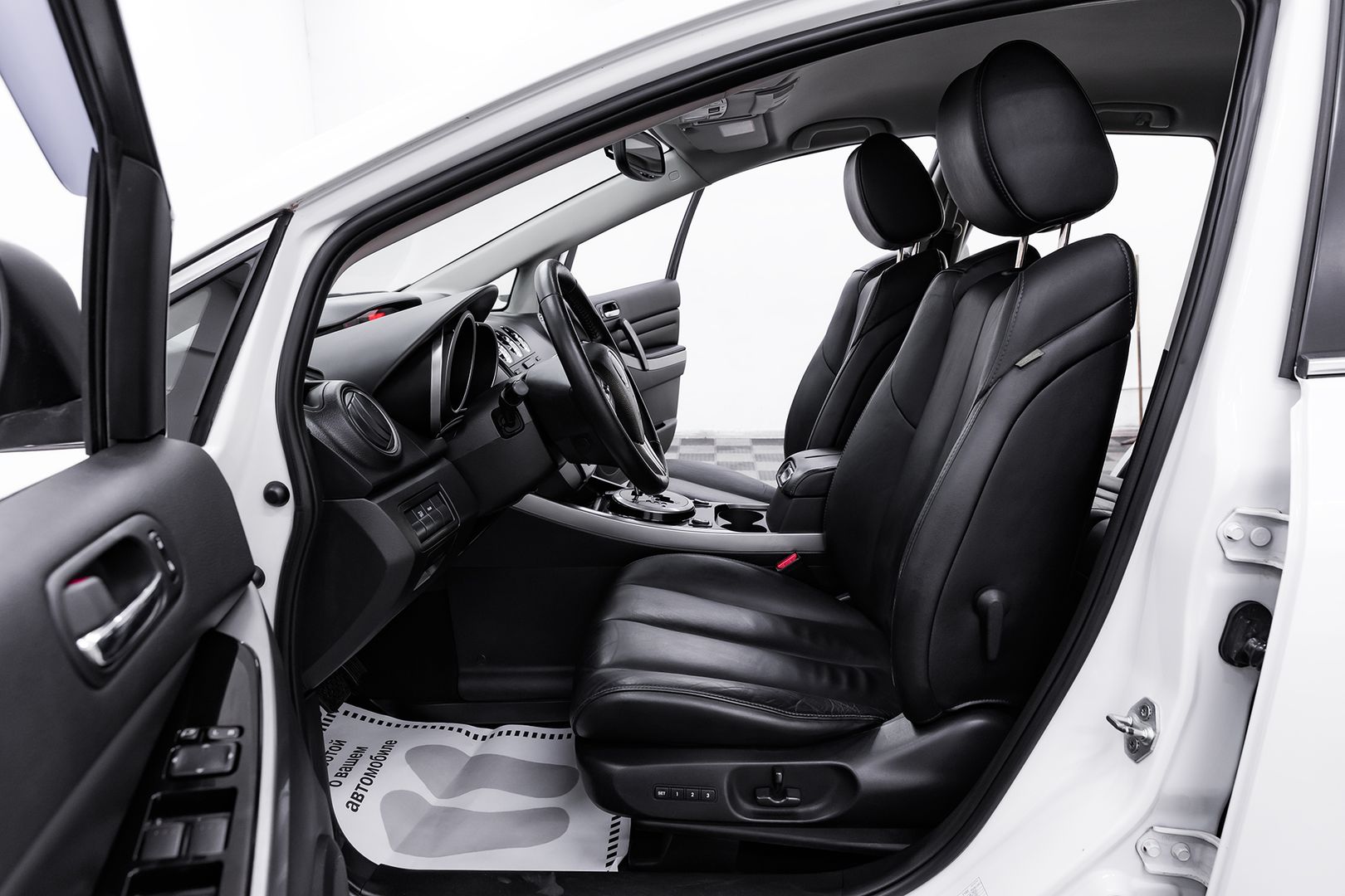 Mazda CX-7, I Рестайлинг, 2011 фото 9