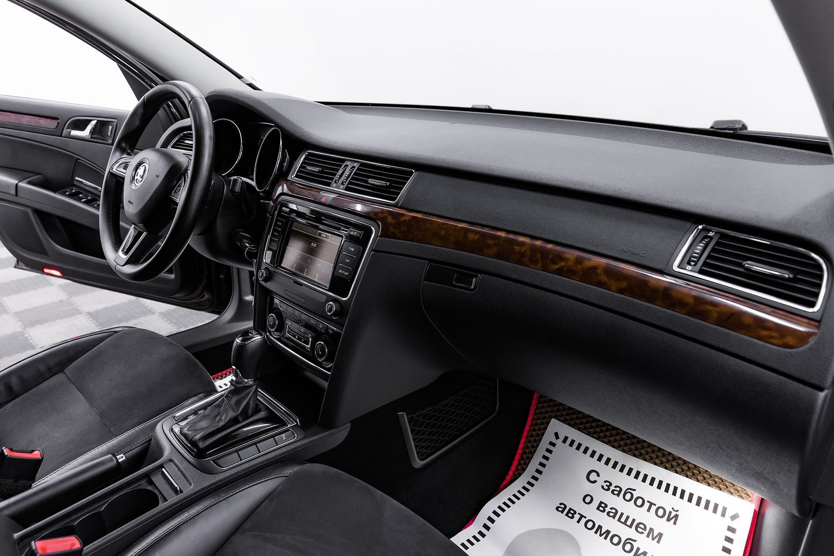 Skoda Superb, II Рестайлинг, 2013 фото 16