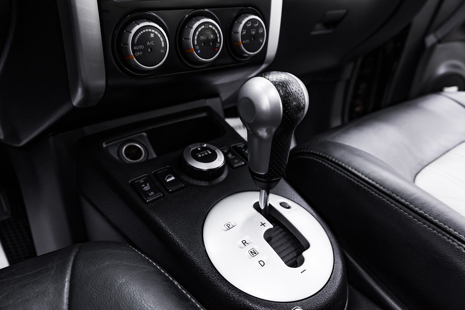 Nissan X-Trail, II Рестайлинг, 2012 фото 13