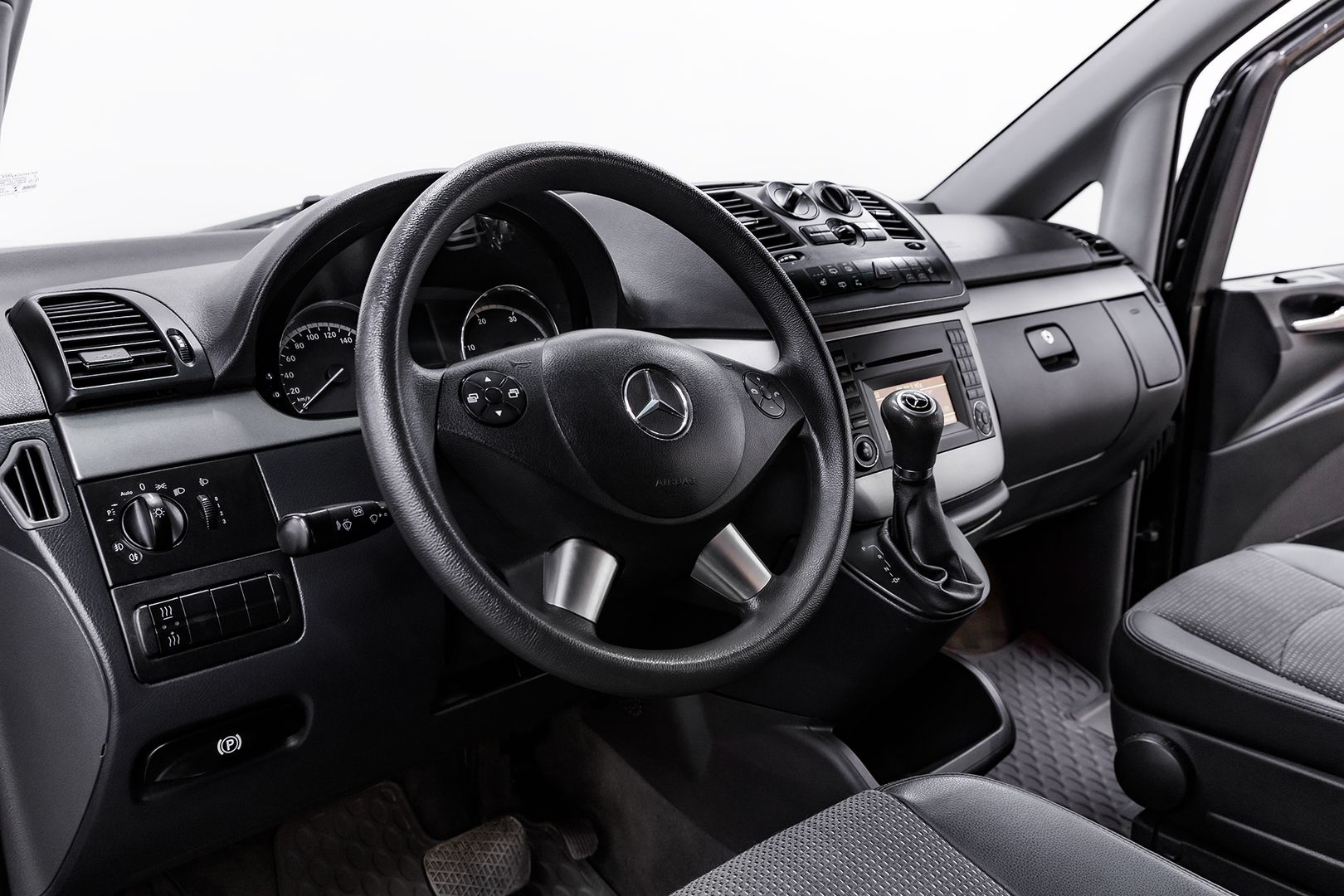 Mercedes-Benz Viano, I (W639) Рестайлинг, 2012 фото 12