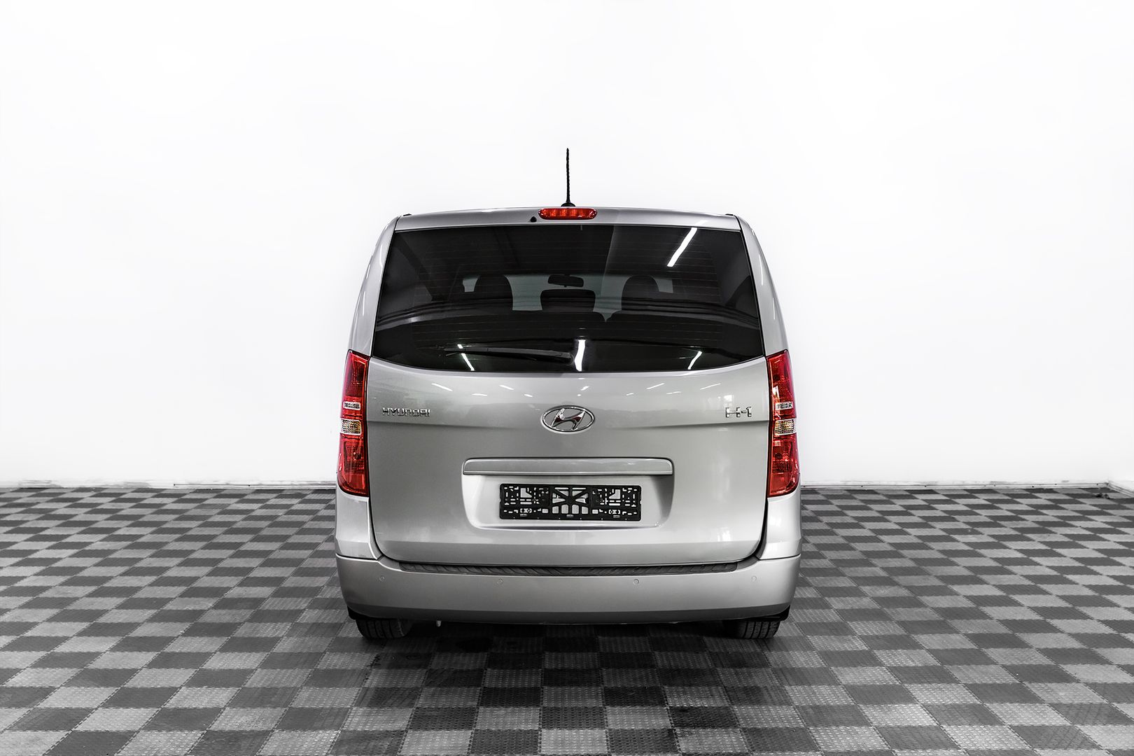 Hyundai H-1, II Рестайлинг, 2017 фото 5