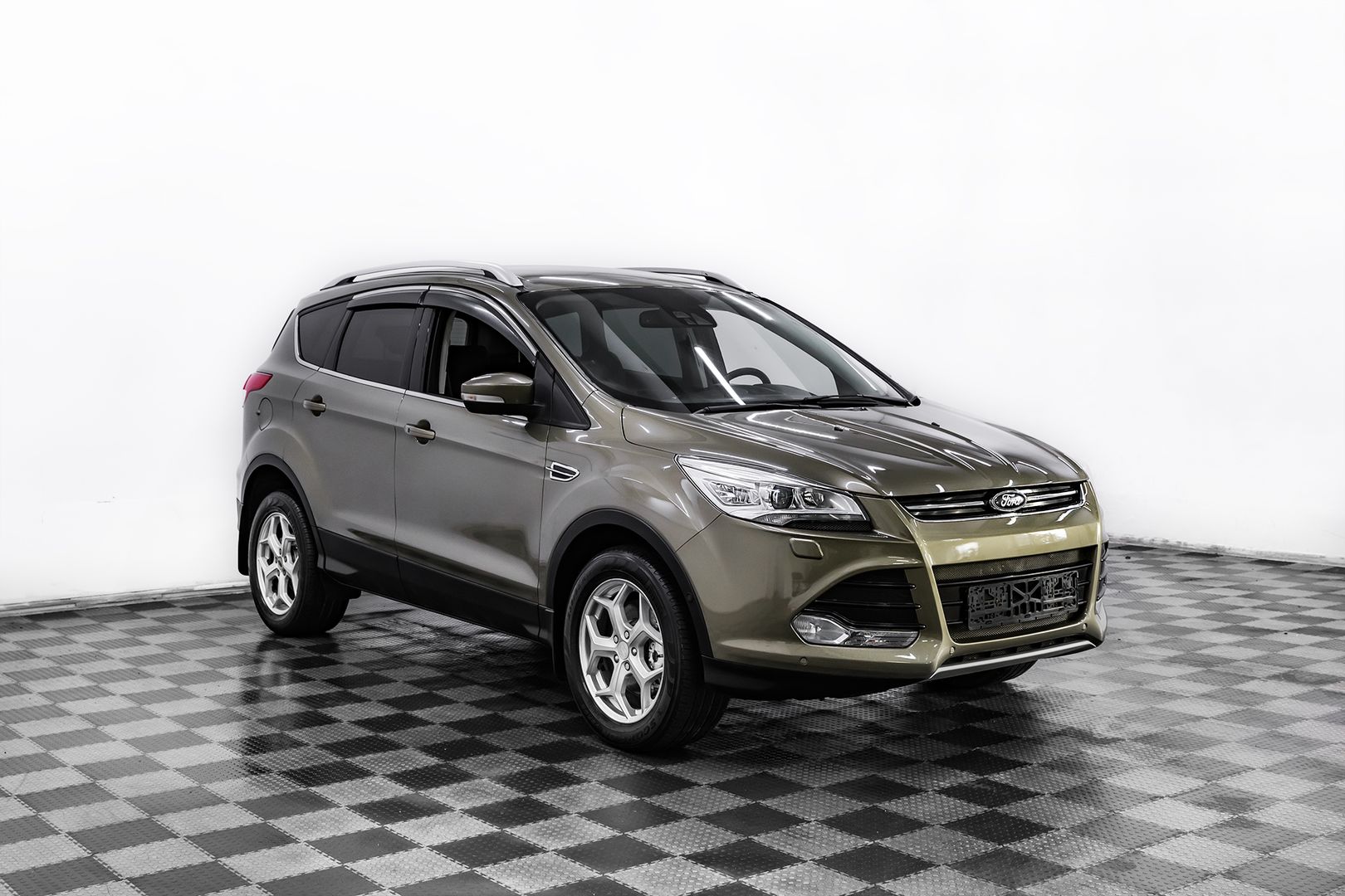 Ford Kuga, II, 2013 фото 3