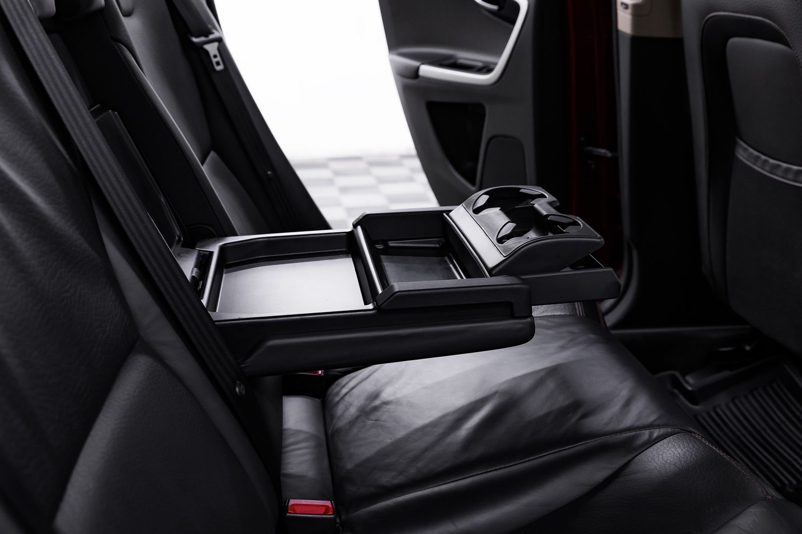 Volvo XC60, I, 2011 фото 18