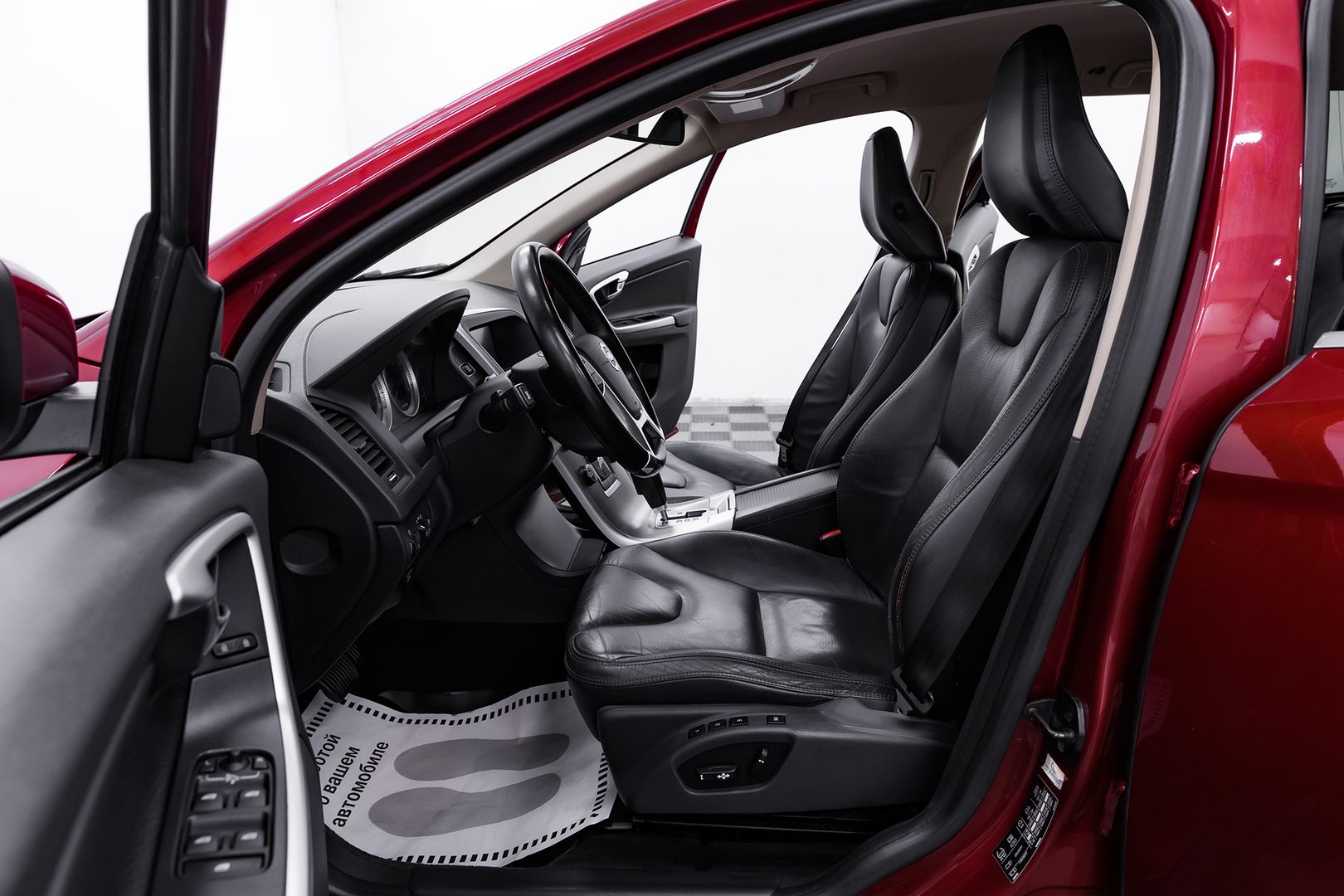 Volvo XC60, I, 2011 фото 8