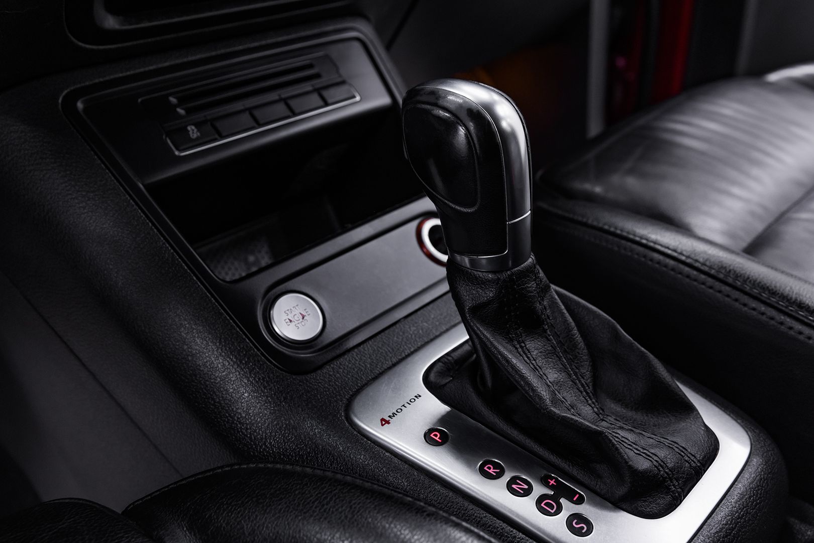 Volkswagen Tiguan, I Рестайлинг, 2015 фото 12