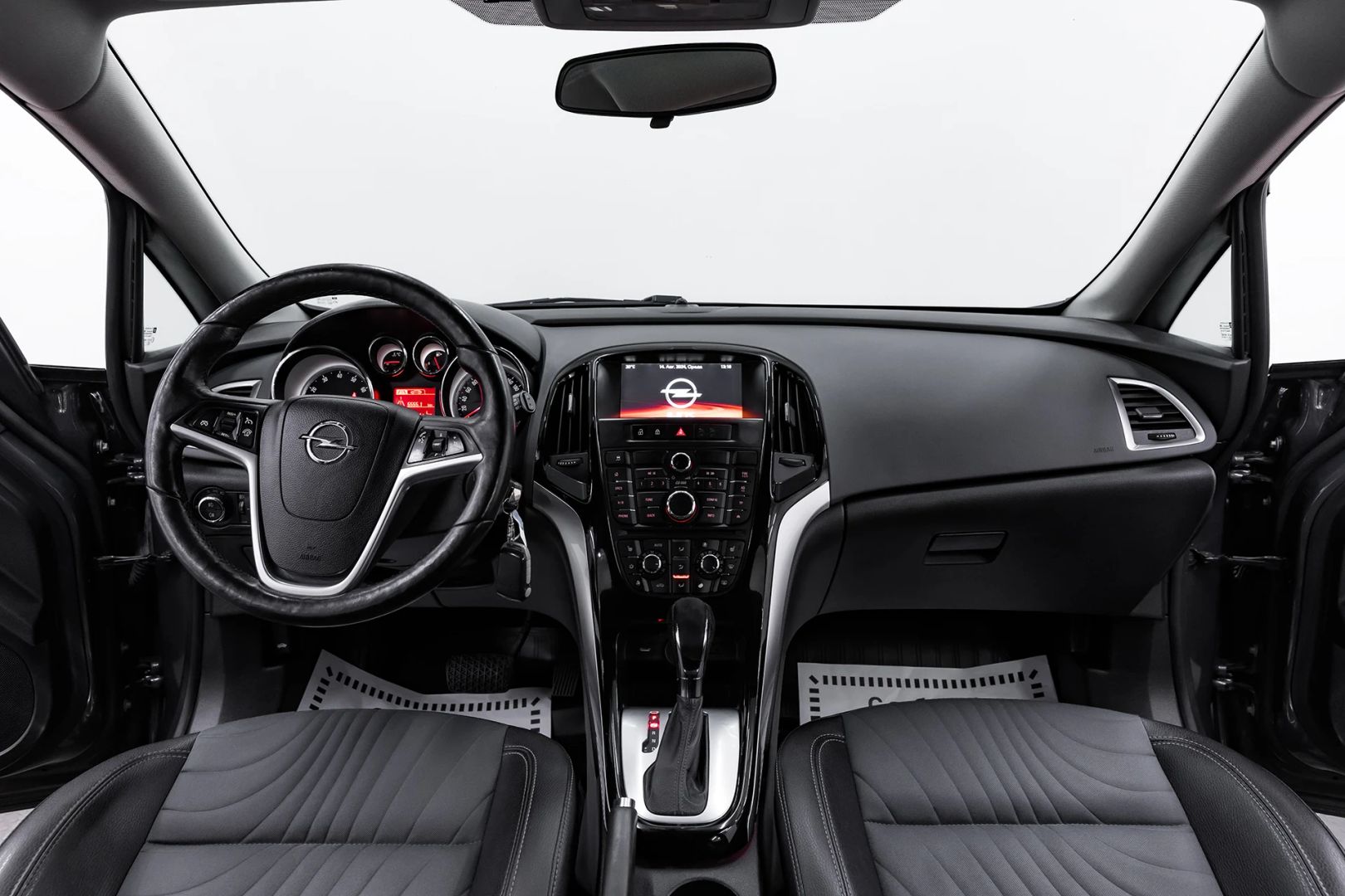 Opel Astra, J Рестайлинг, 2015 фото 7