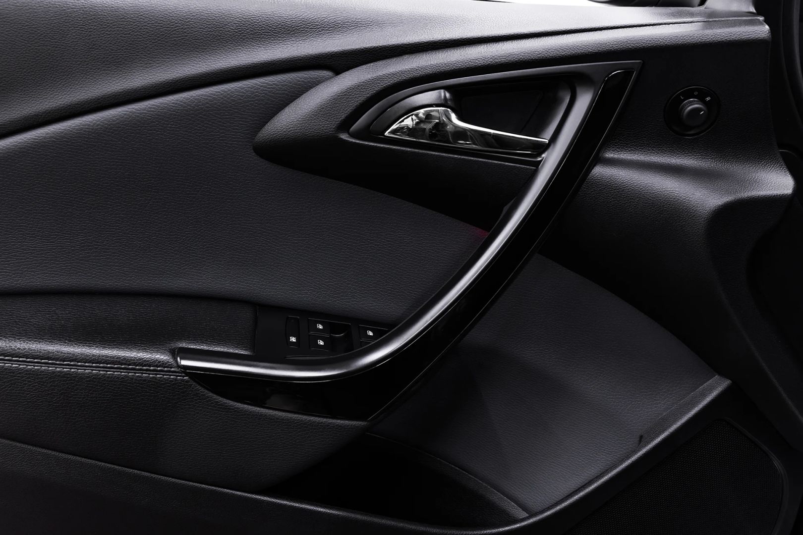 Opel Astra, J Рестайлинг, 2015 фото 17