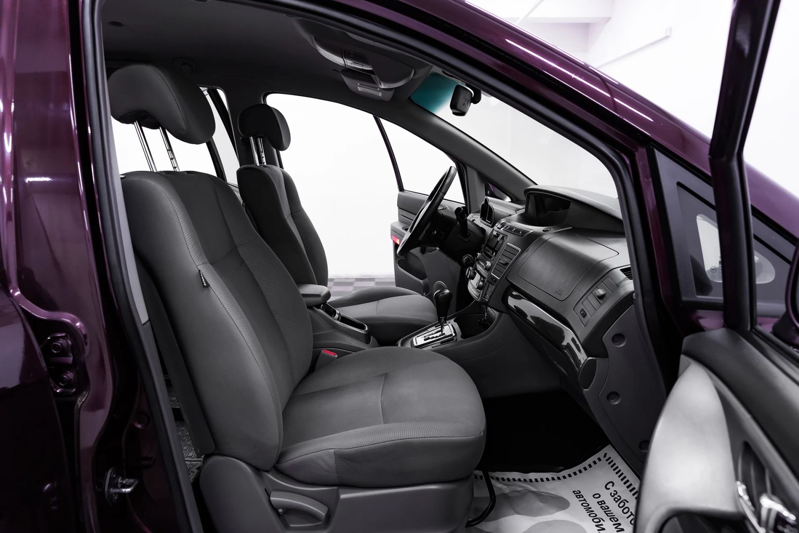 SsangYong Stavic, 2014 фото 11