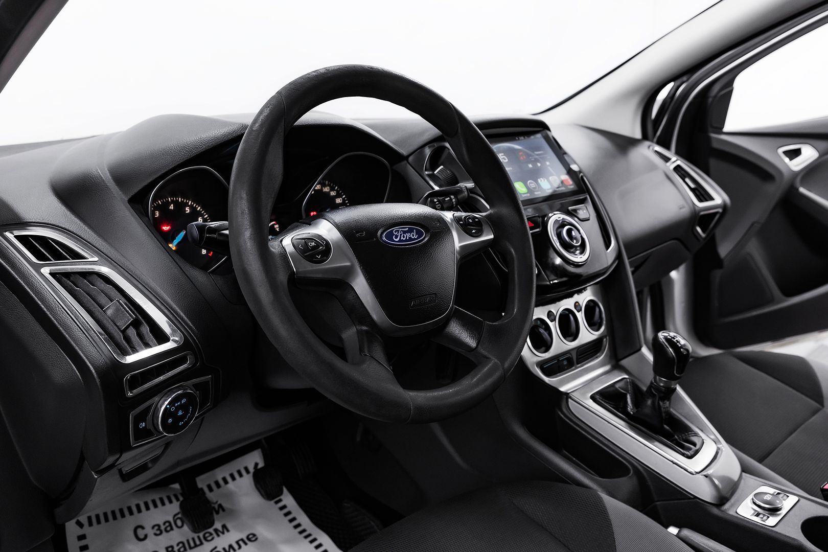 Ford Focus, III, 2011 фото 10