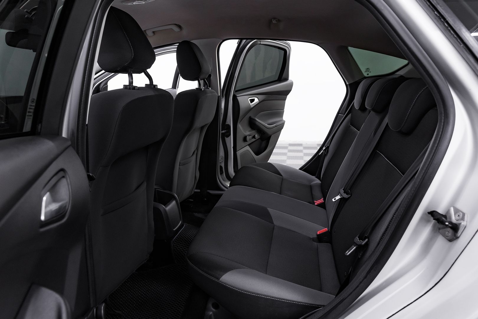 Ford Focus, III, 2011 фото 15