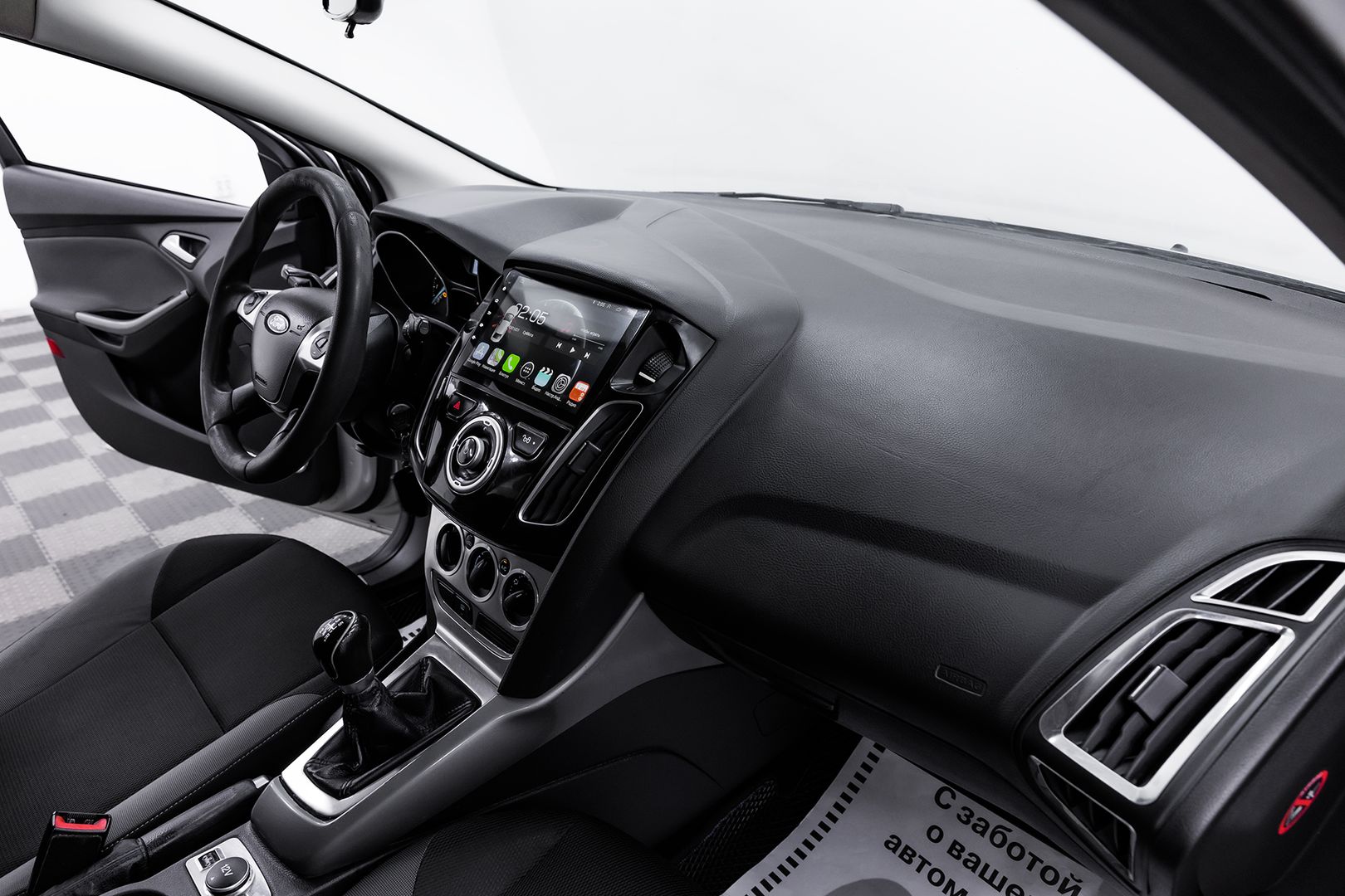 Ford Focus, III, 2011 фото 17