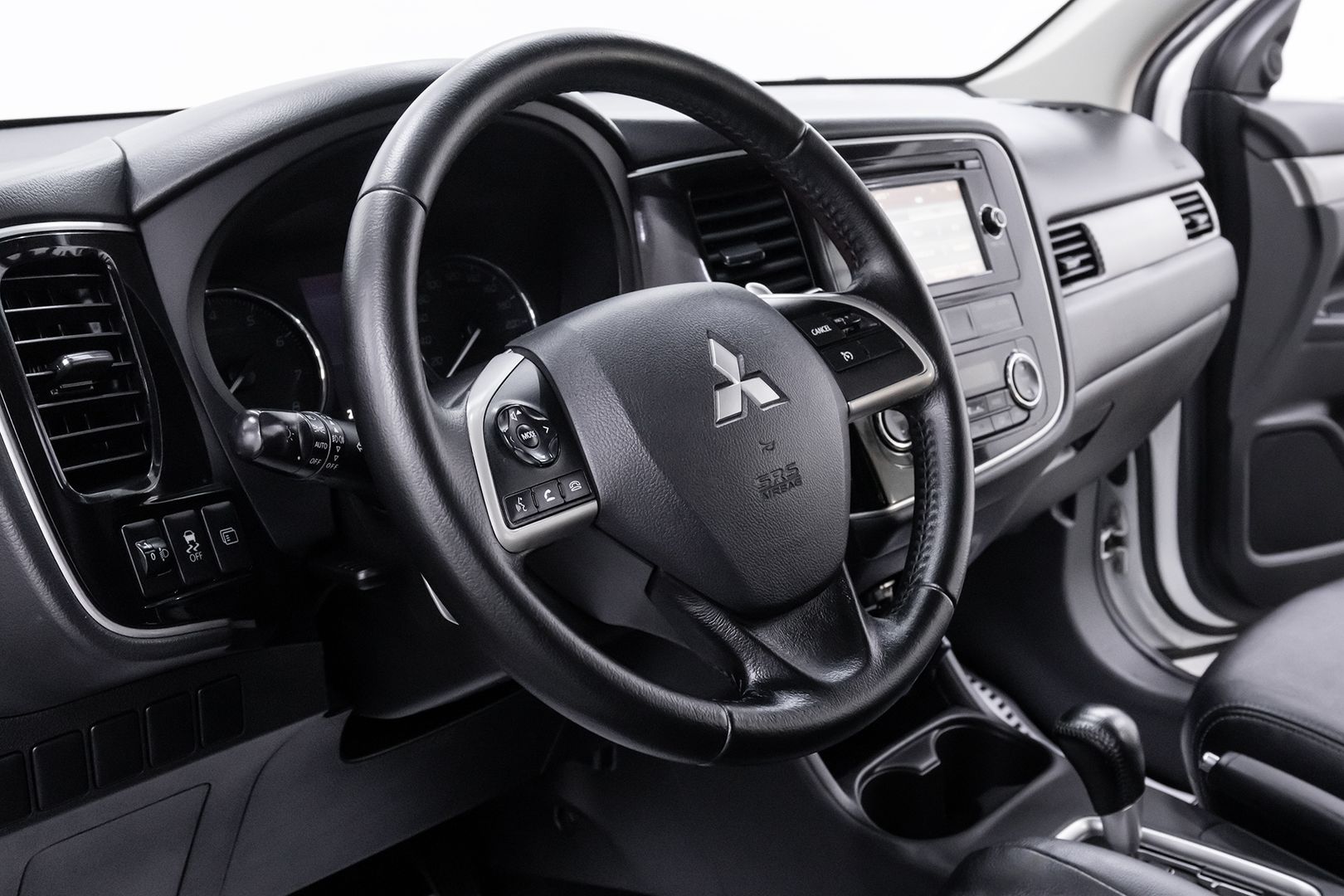 Mitsubishi Outlander, III, 2013 фото 11