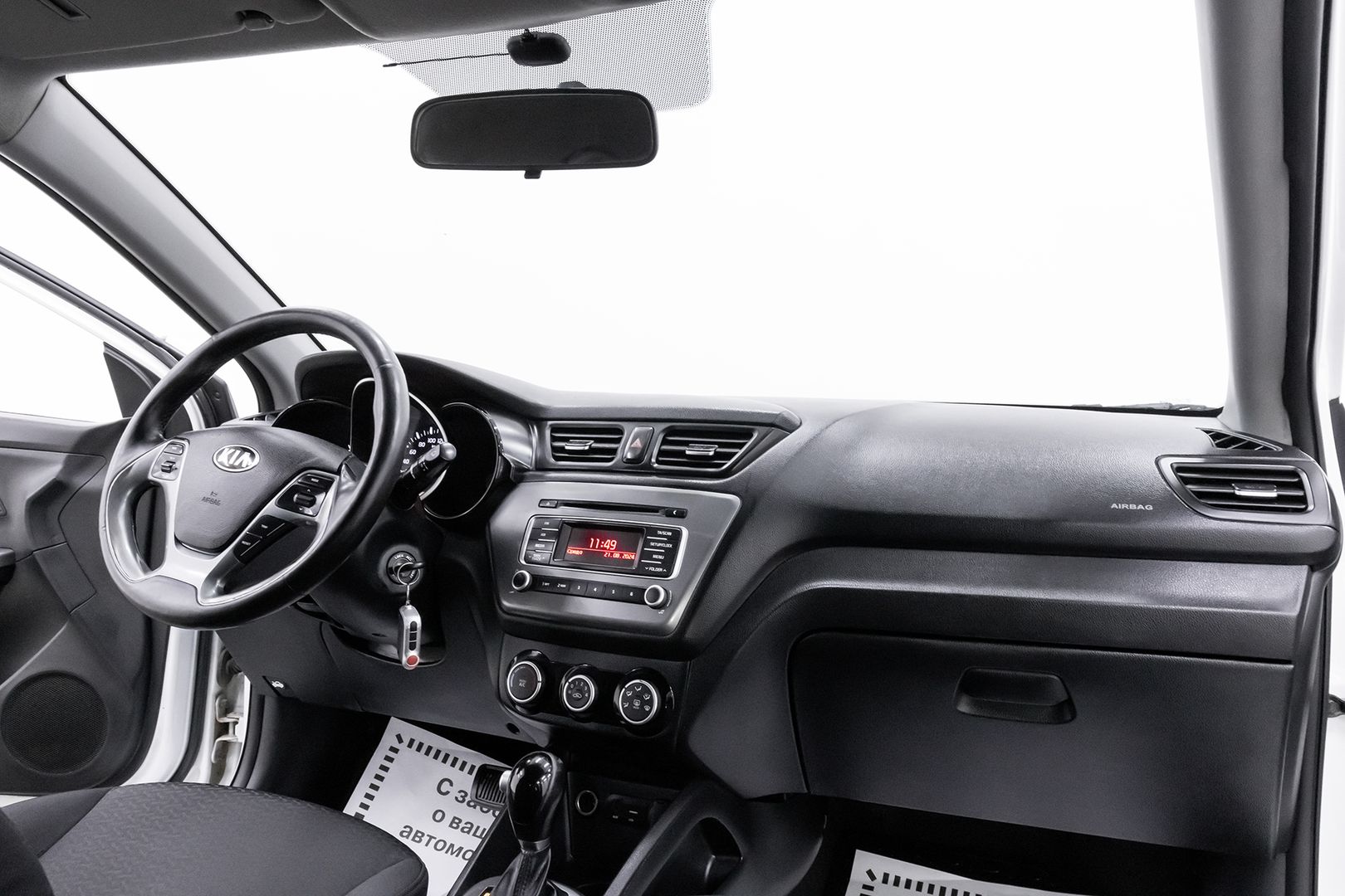 Kia Rio, III Рестайлинг, 2017 фото 16