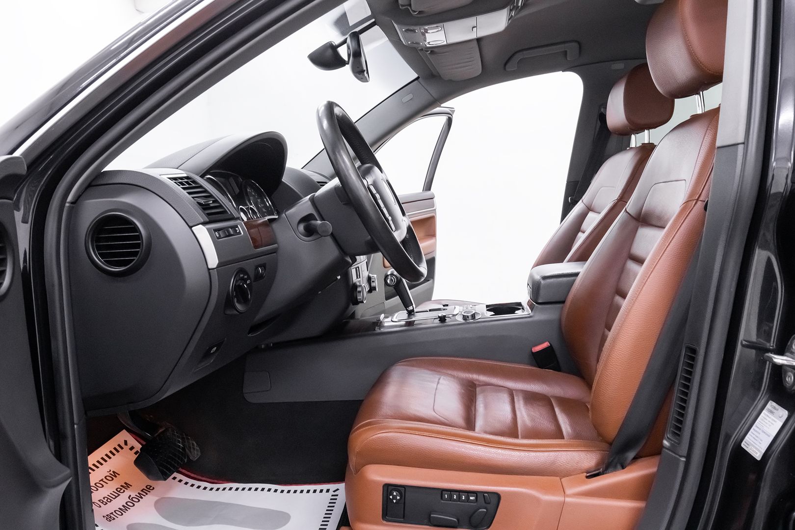 Volkswagen Touareg, I Рестайлинг, 2009 фото 8