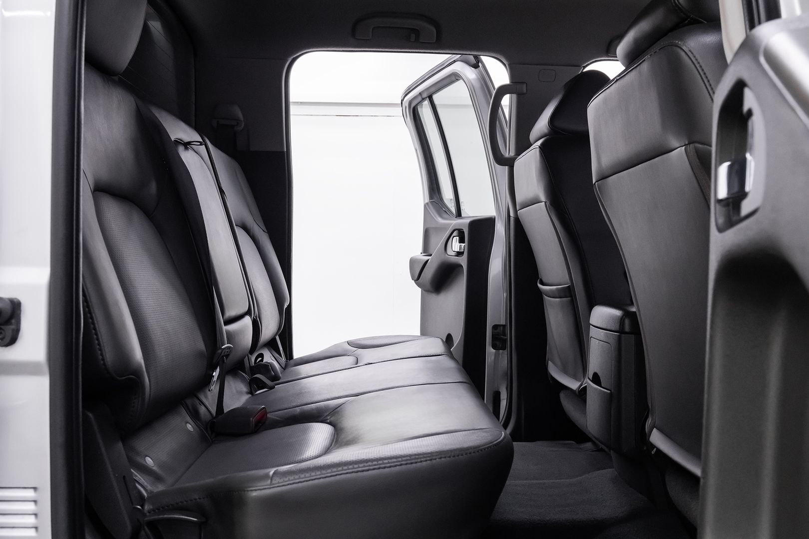 Nissan Navara (Frontier), III (D40), 2008 фото 11