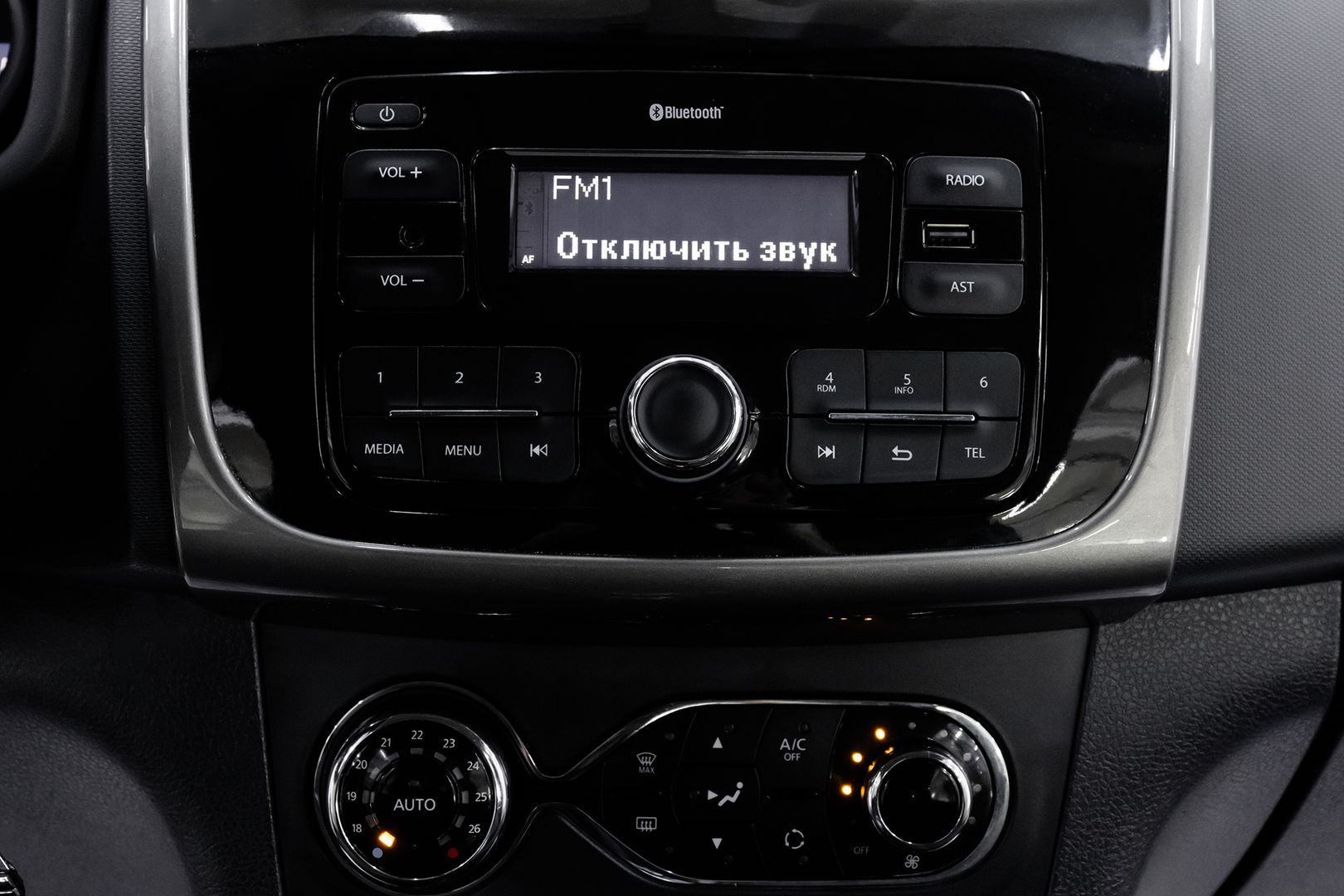 Renault Sandero, II Рестайлинг, 2018 фото 12