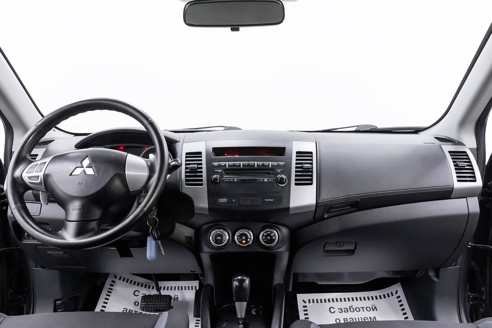 Mitsubishi Outlander, II Рестайлинг, 2011 фото 8