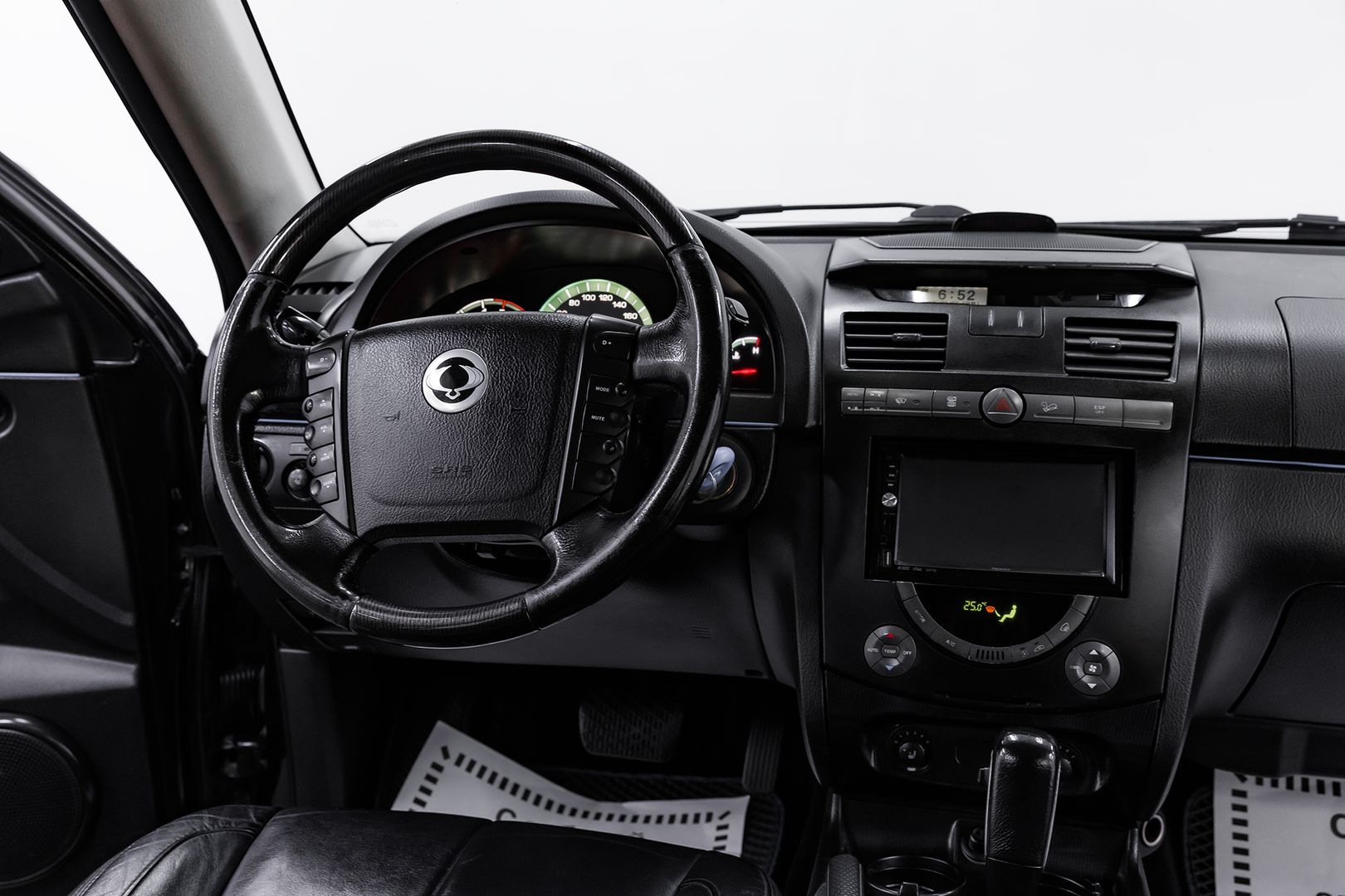 SsangYong Rexton, II, 2009 фото 11