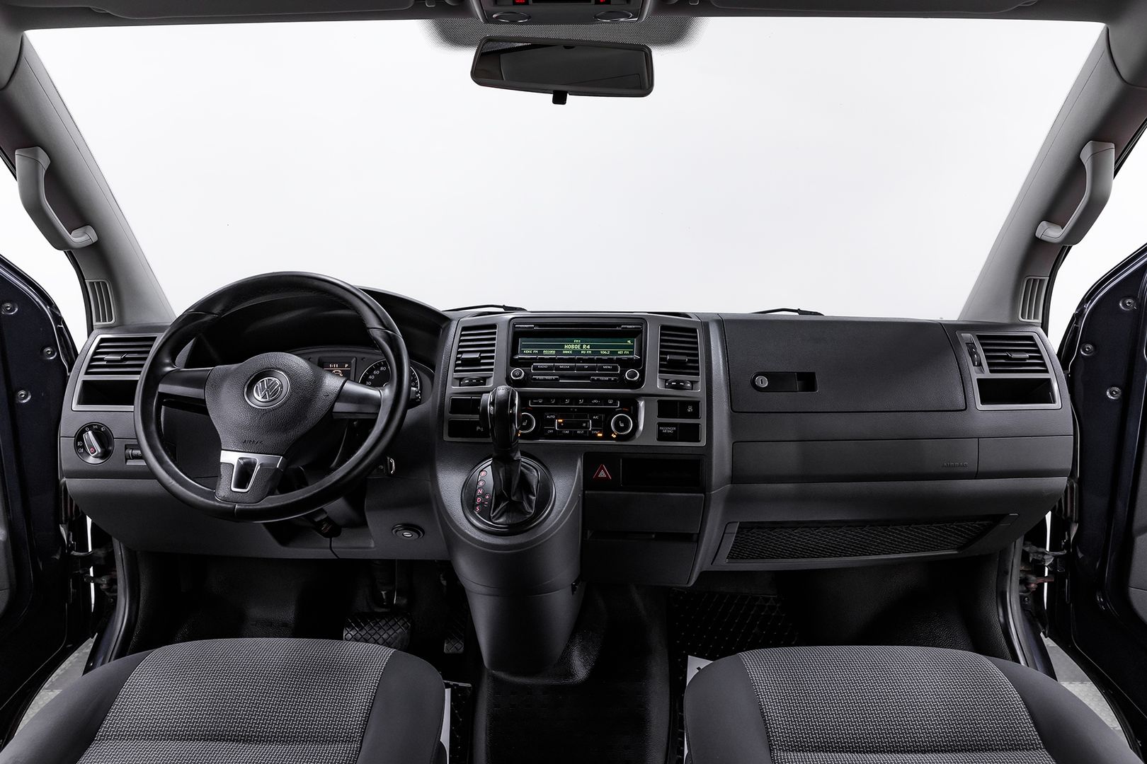 Volkswagen Caravelle, T5 Рестайлинг, 2012 фото 8