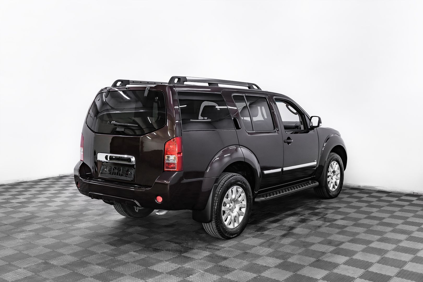 Nissan Pathfinder, III Рестайлинг, 2011 фото 2