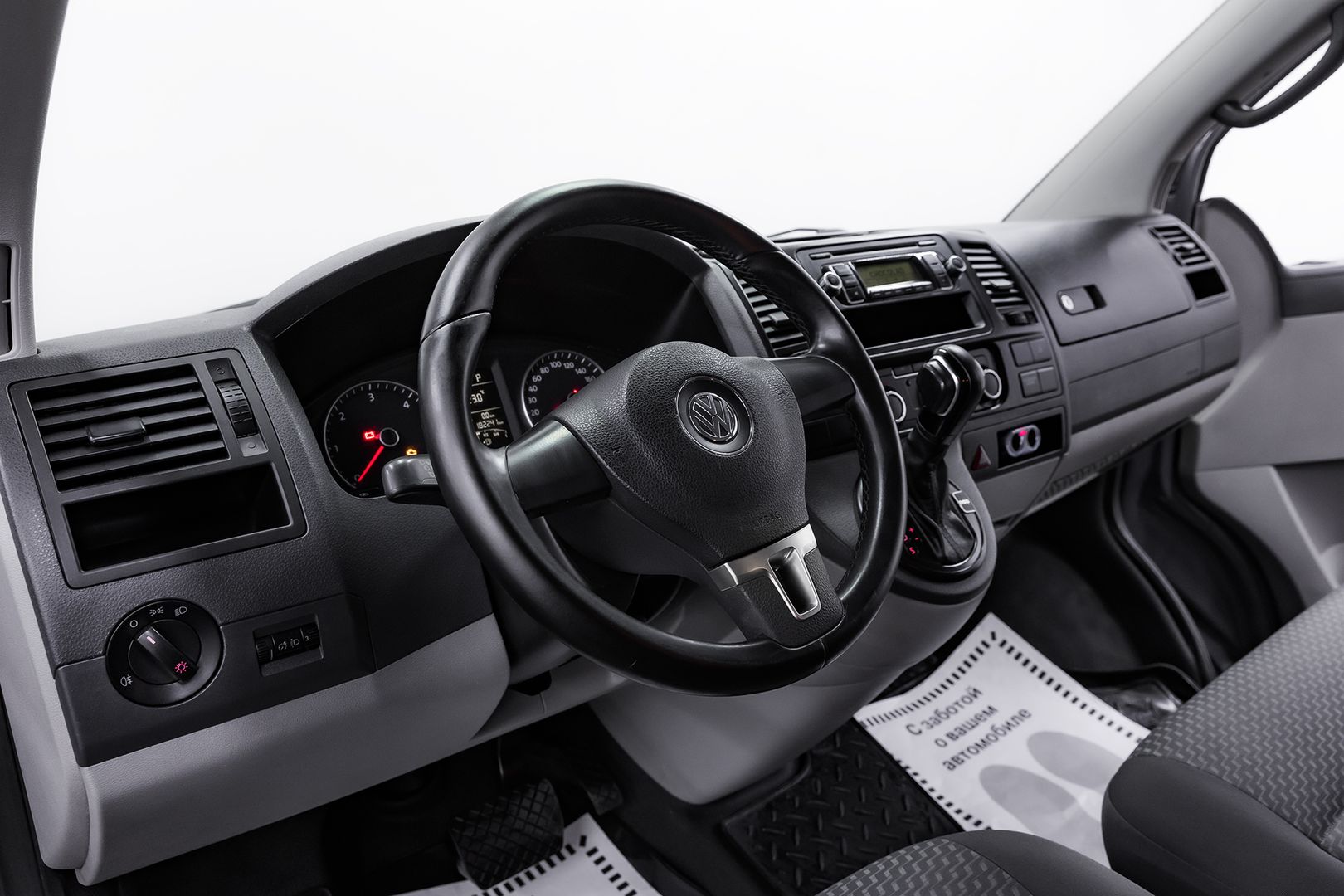 Volkswagen Caravelle, T5 Рестайлинг, 2013 фото 9