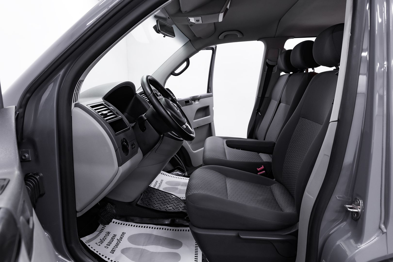 Volkswagen Caravelle, T5 Рестайлинг, 2013 фото 7