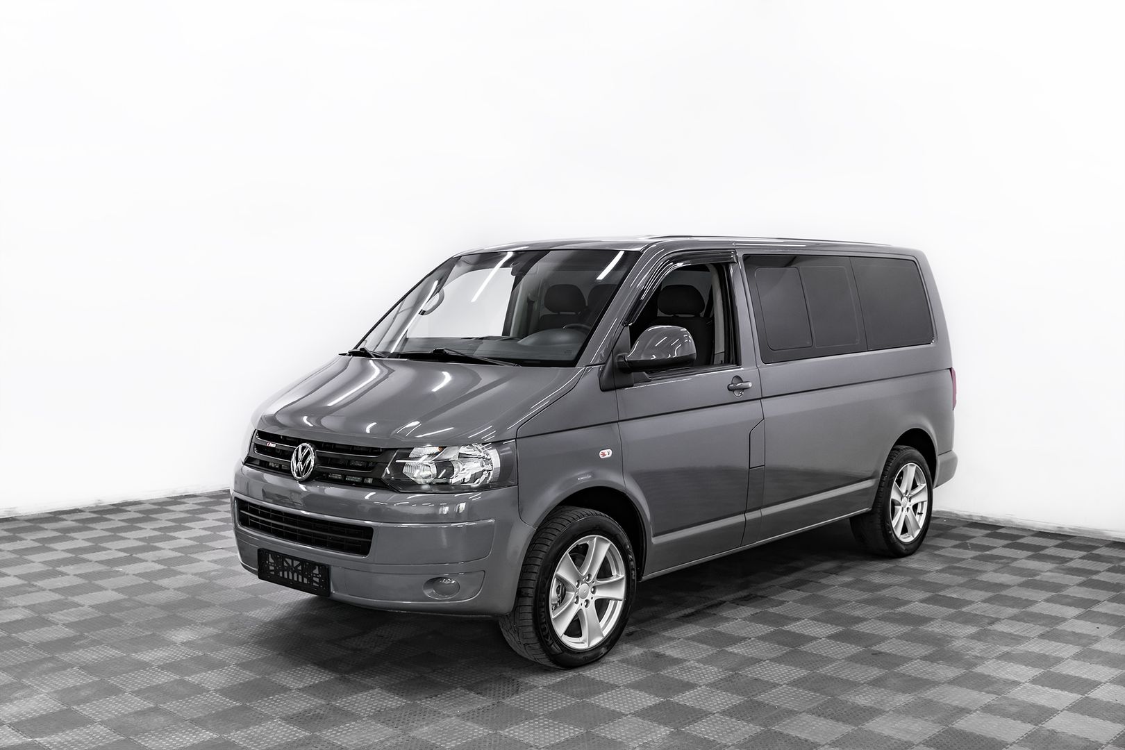 Volkswagen Caravelle, T5 Рестайлинг, 2013