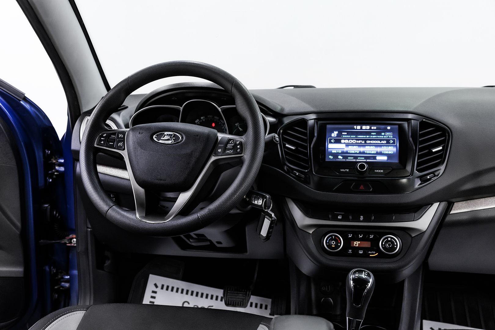 LADA (ВАЗ) Vesta, I, 2017 фото 11