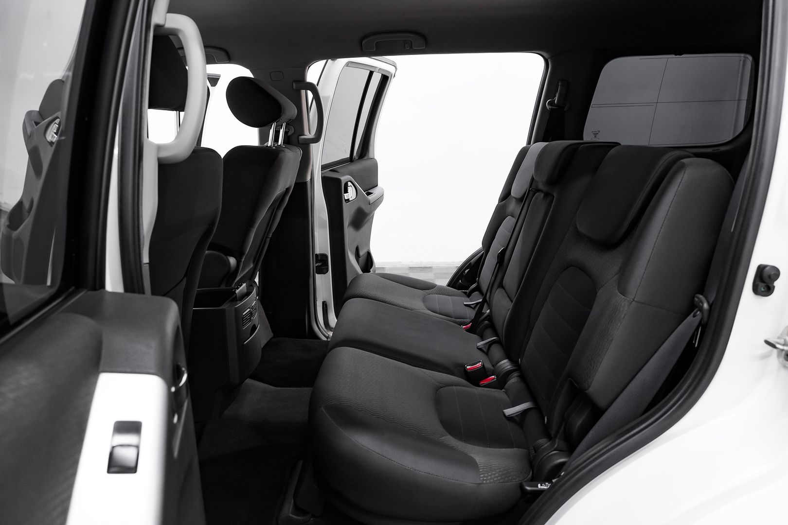 Nissan Pathfinder, III Рестайлинг, 2013 фото 18