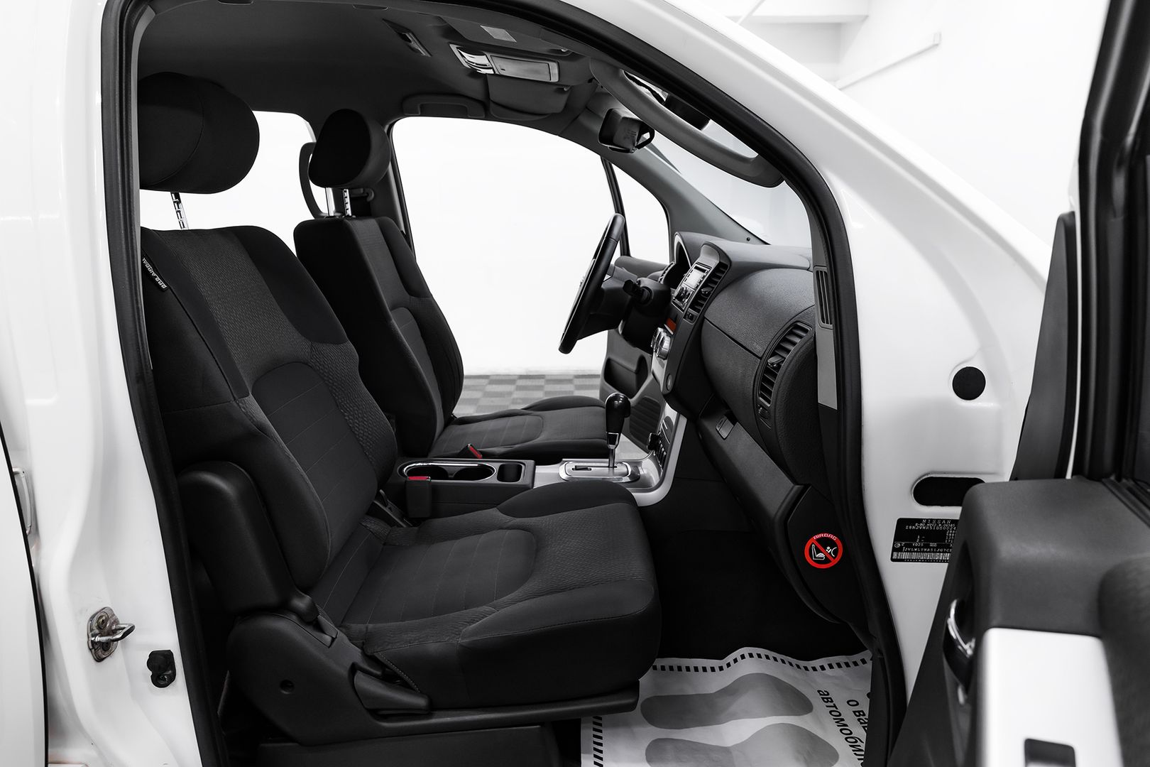 Nissan Pathfinder, III Рестайлинг, 2013 фото 14