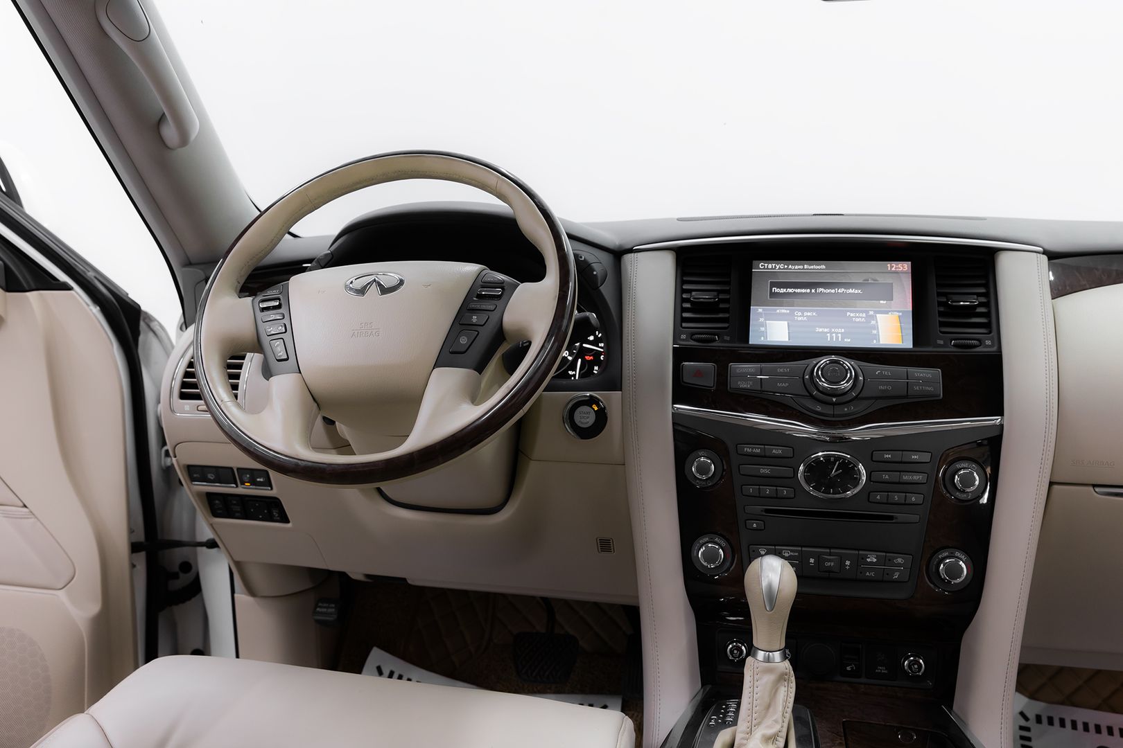 Infiniti QX56, II, 2010 фото 9