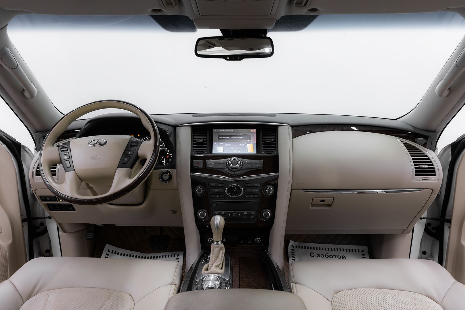 Infiniti QX56, II, 2010 фото 8