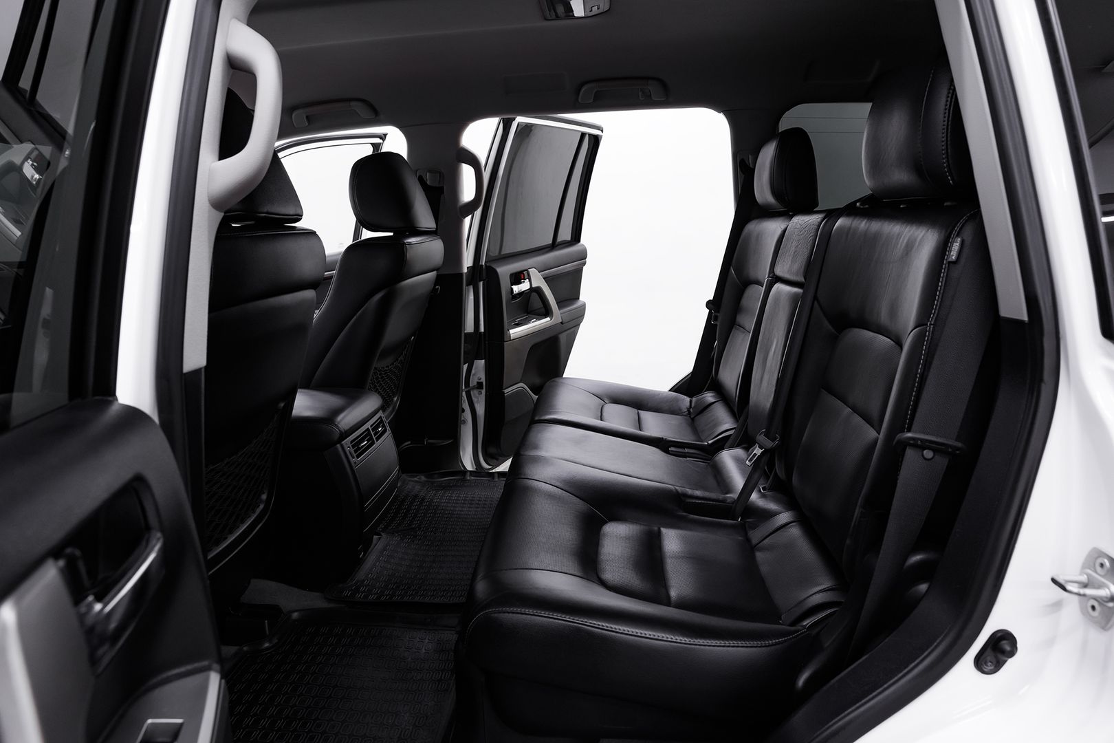 Toyota Land Cruiser, 200 Series Рестайлинг 1, 2014 фото 18