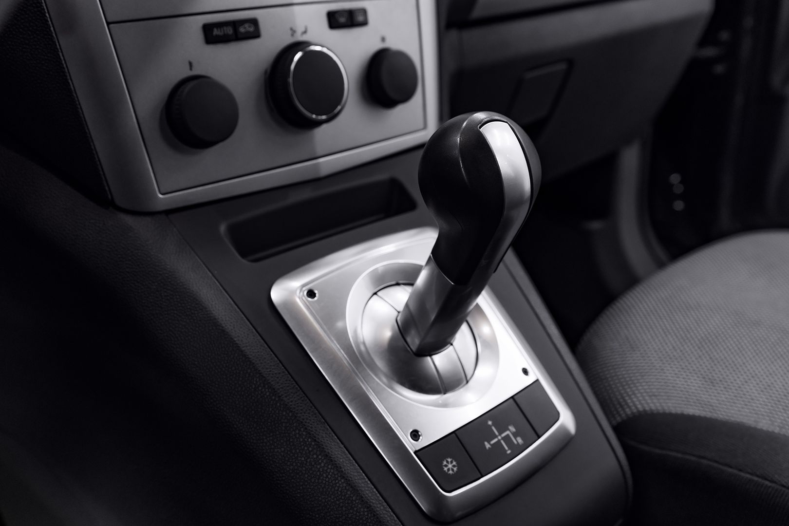 Opel Zafira, B Рестайлинг, 2014 фото 12