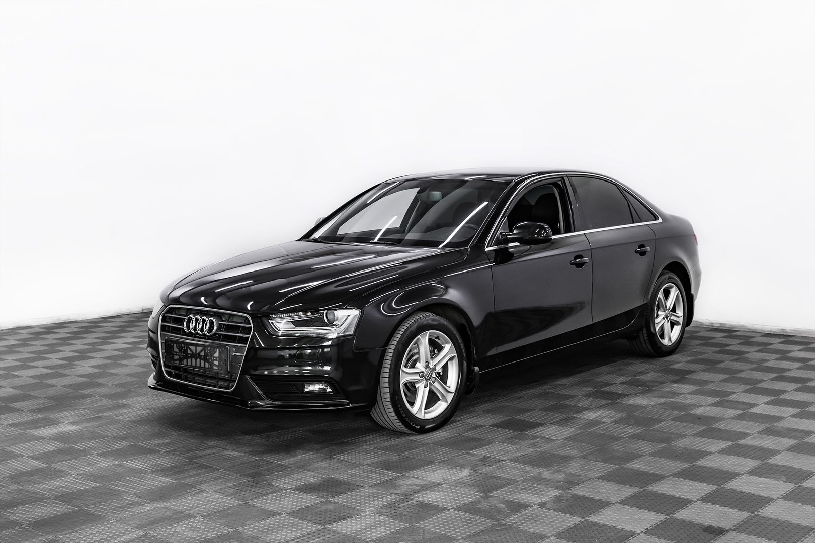 Audi A4, IV (B8) Рестайлинг, 2013