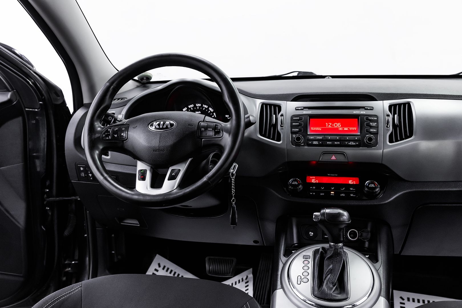 Kia Sportage, III Рестайлинг, 2015 фото 11
