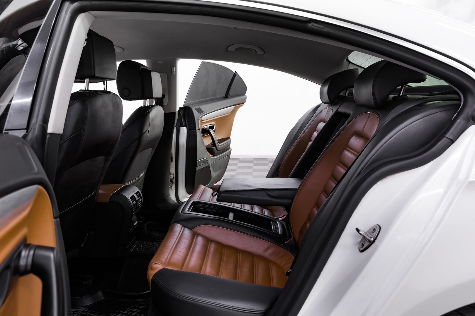 Volkswagen Passat CC, I Рестайлинг, 2012 фото 16