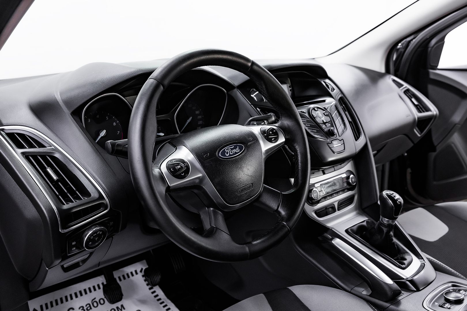 Ford Focus, III, 2012 фото 9